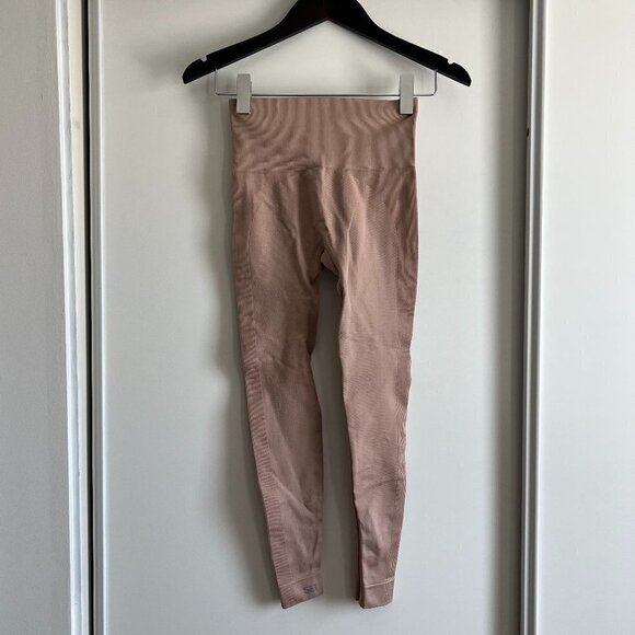 Set Active | Sculptflex High Waisted Seamless Leggings - Beige - Picture 3 of 9